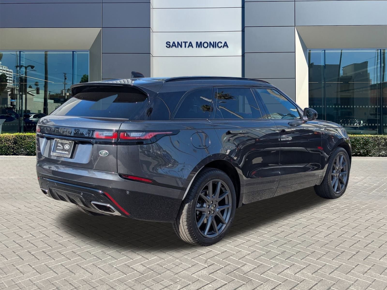 2023 Land Rover Range Rover Velar R-Dynamic S photo 5