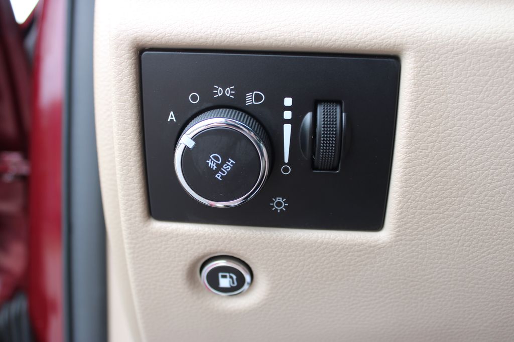 2020 Jeep Grand Cherokee Limited photo 45