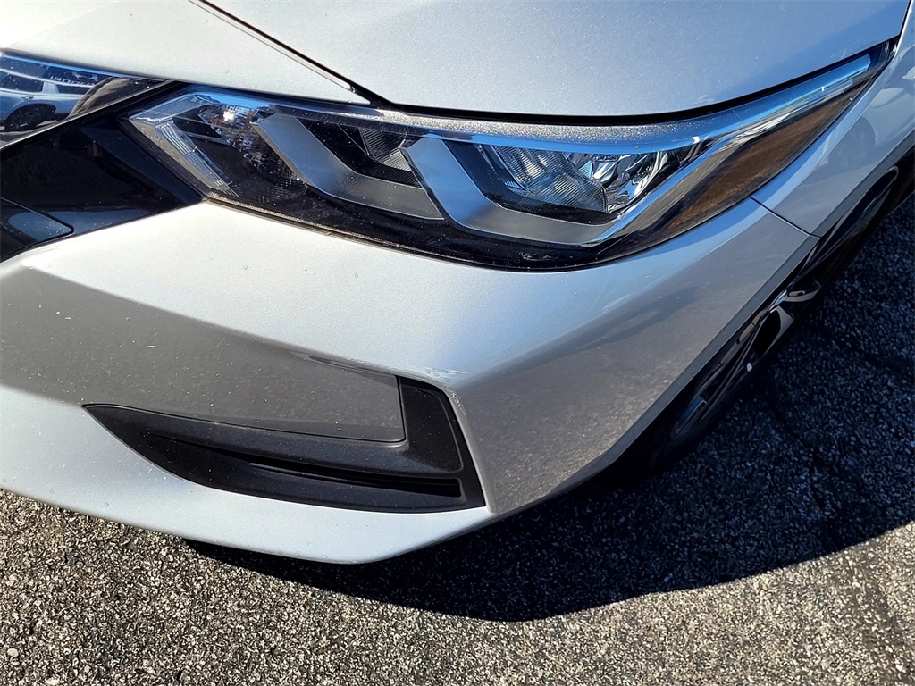 2022 Nissan Sentra SV photo 11