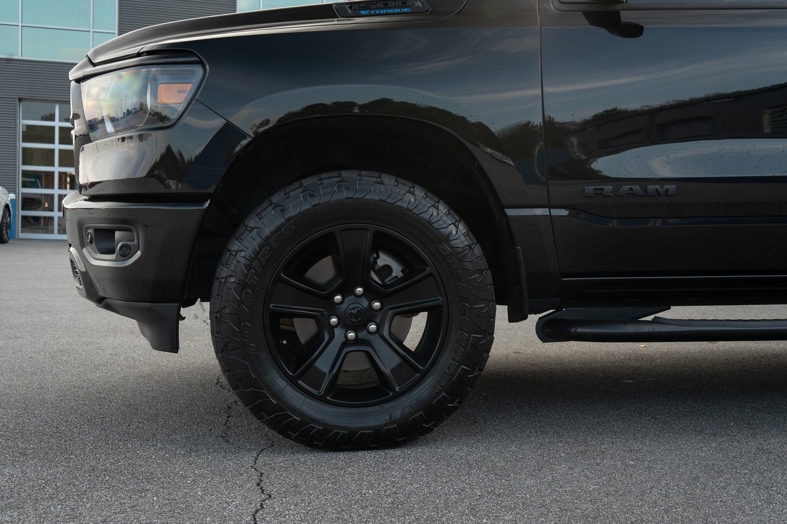 2023 Ram 1500 Big Horn Lone Star photo 4