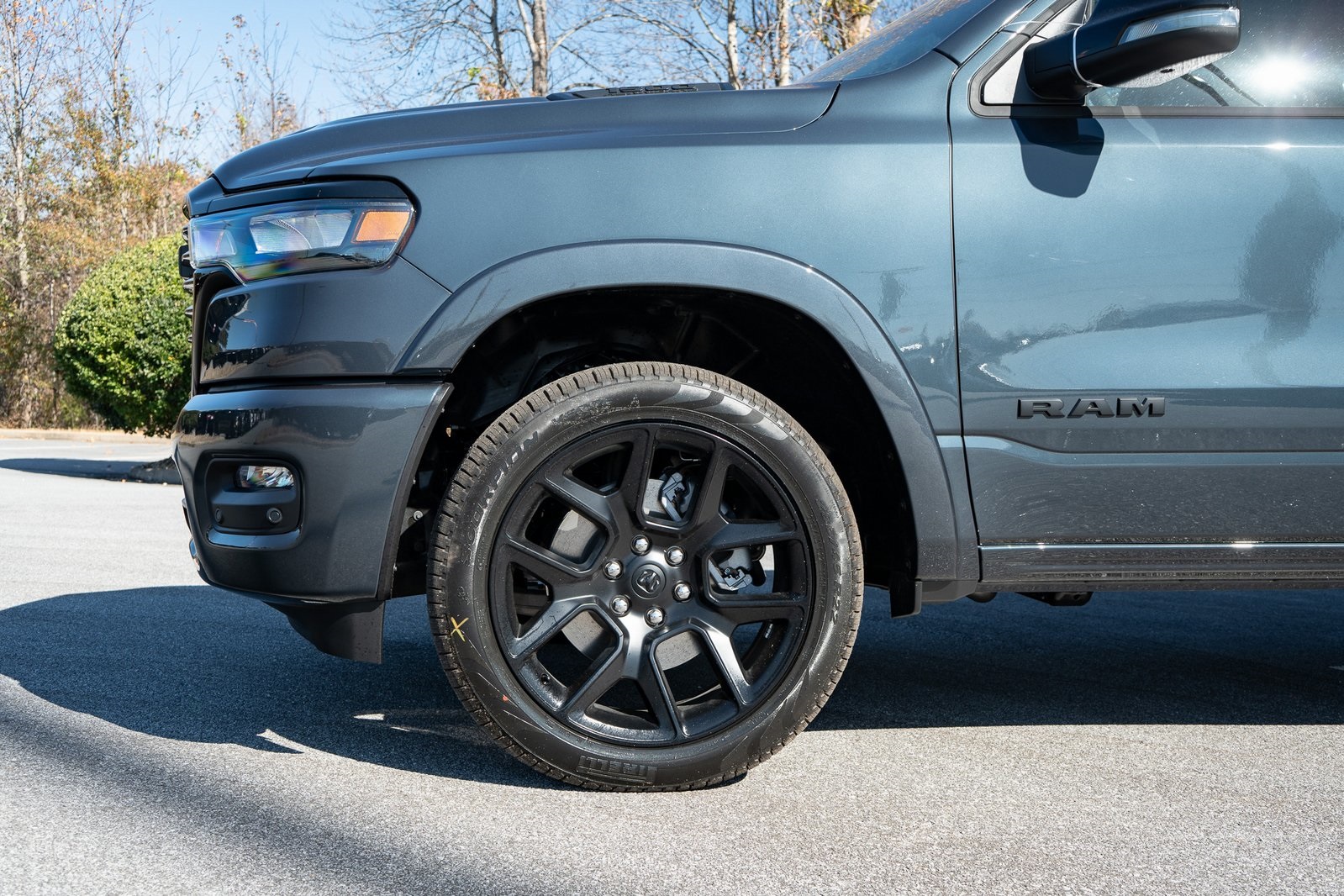 2026 Ram 1500 Laramie photo 4