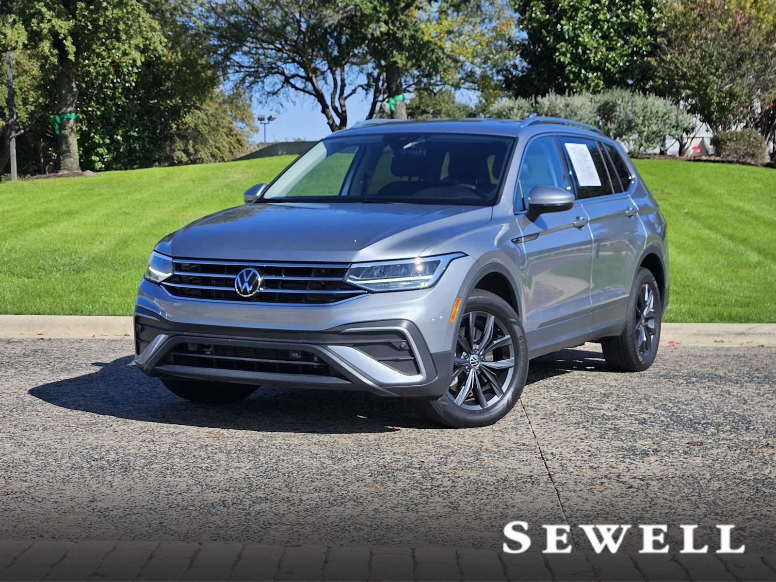 2024 Volkswagen Tiguan SE