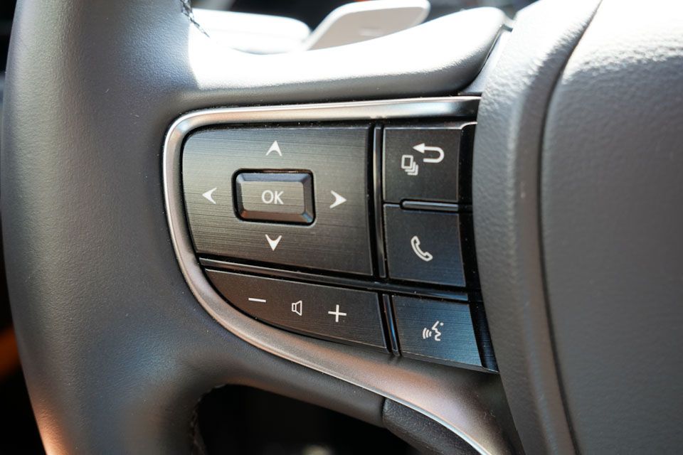 2022 Lexus ES 350 Premium photo 30