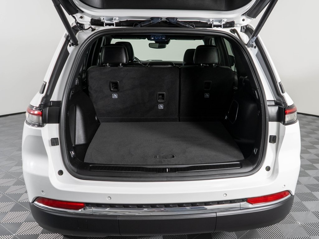 2024 Jeep Cherokee Limited 4xe photo 30