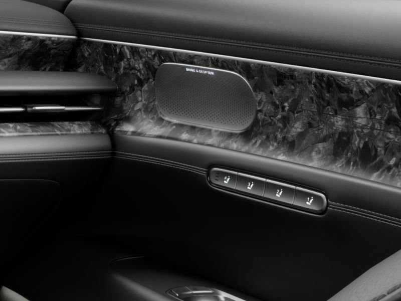 2026 Genesis G90 3.5T E-Supercharger photo 22