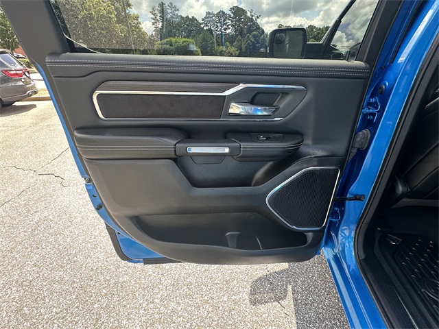 2025 Ram 1500 Laramie photo 21