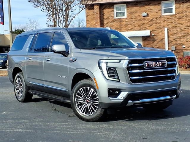 2026 GMC Yukon XL Elevation's photo