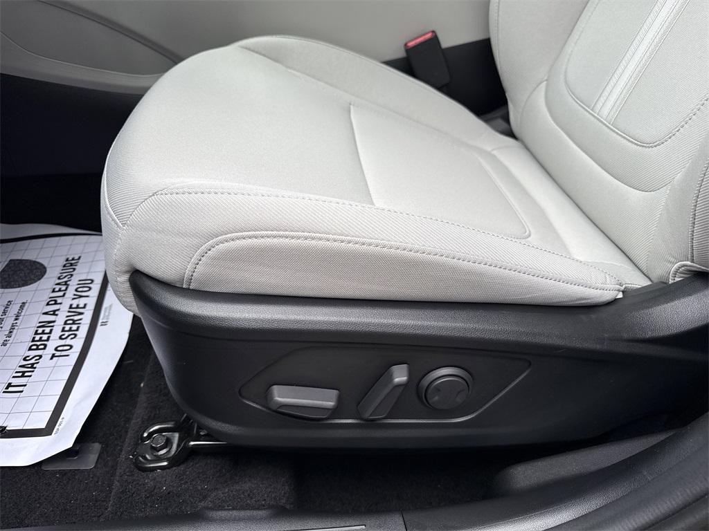 2026 Hyundai Tucson SEL photo 10