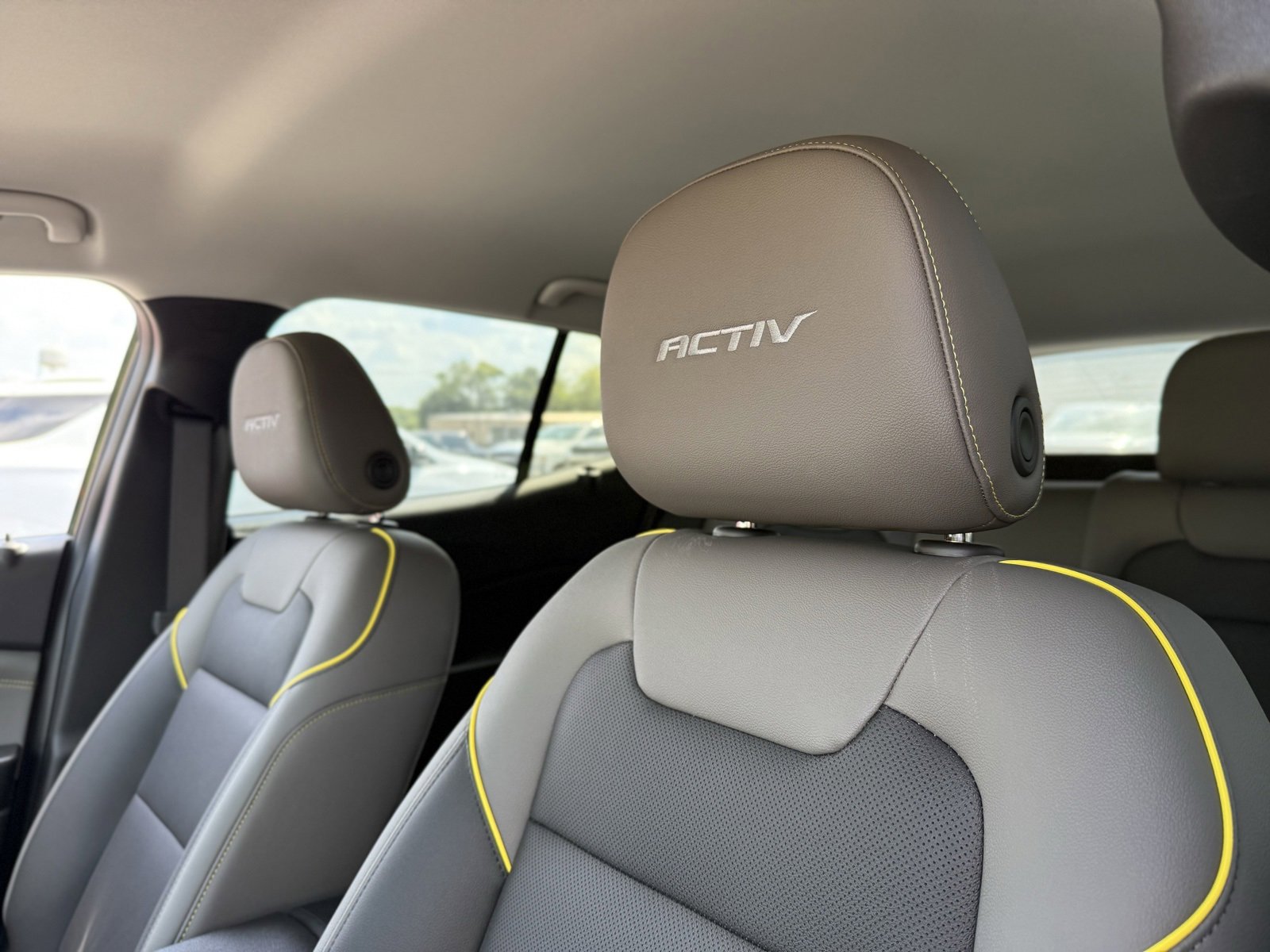 2026 Chevrolet Trax ACTIV photo 11
