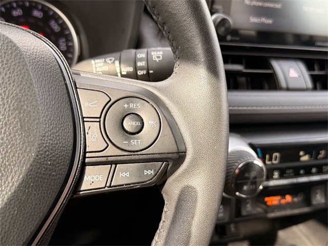 2021 Toyota RAV4 Hybrid XLE photo 15