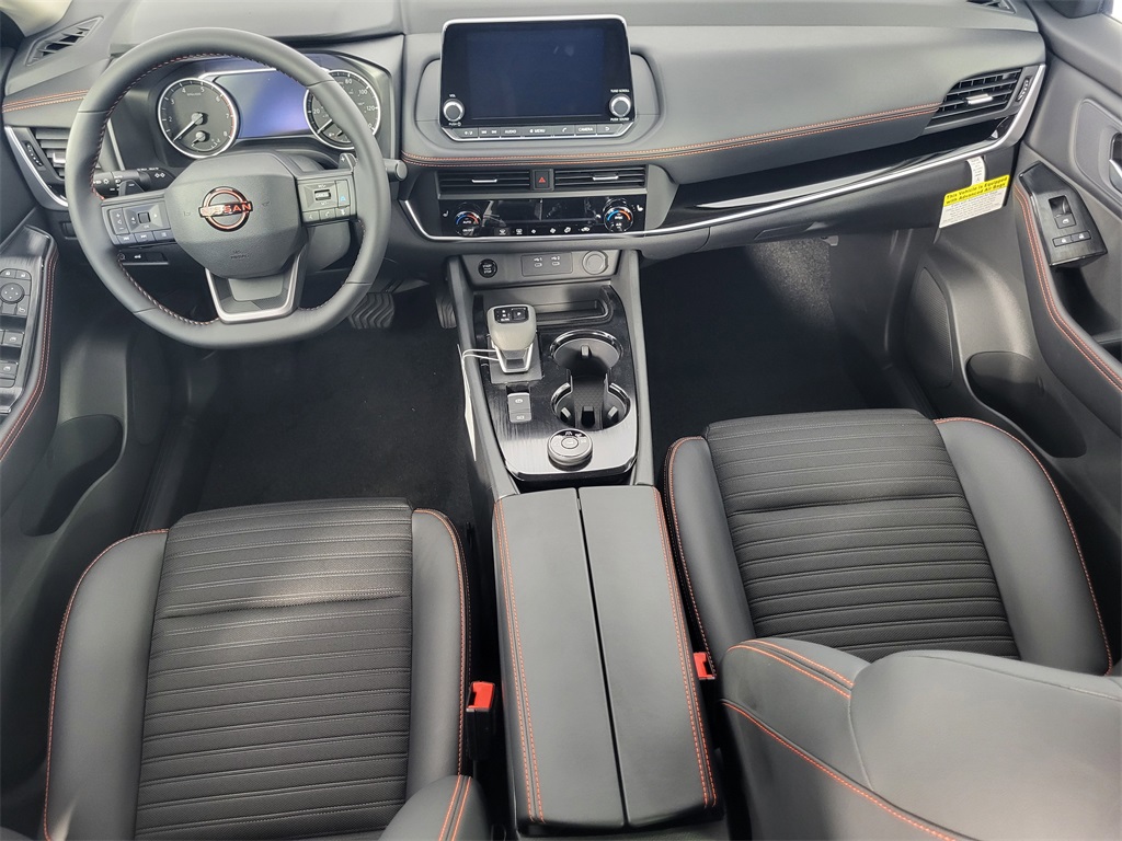 2025 Nissan Rogue SV photo 22