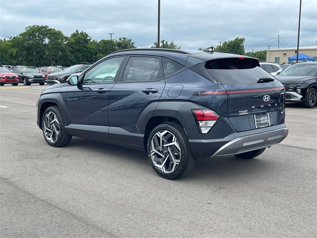 2026 Hyundai Kona SEL photo 4