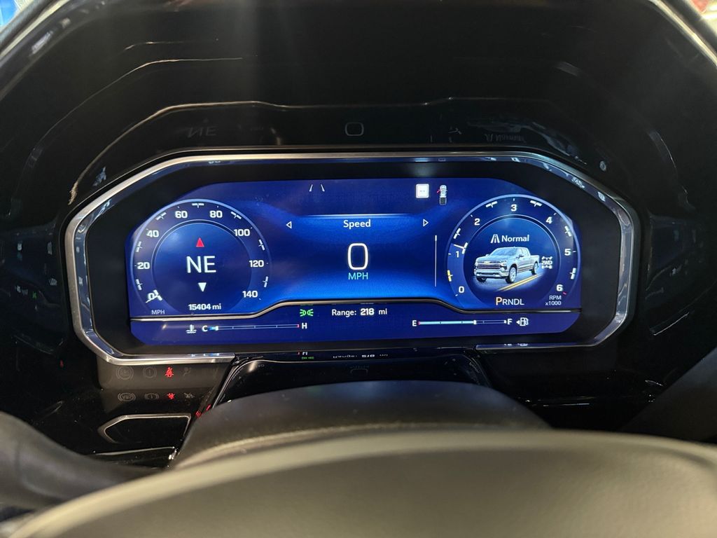 2023 Chevrolet Silverado 1500 RST photo 9