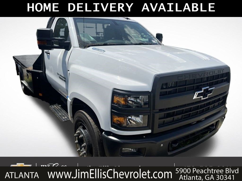 2024 Chevrolet Silverado 4500 Medium Duty Chassis Cab Work Truck's photo