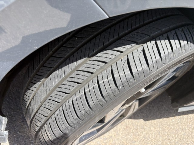 Used 2024 Pure Gray w/Deep Black Roof Volkswagen Autobahn image 35