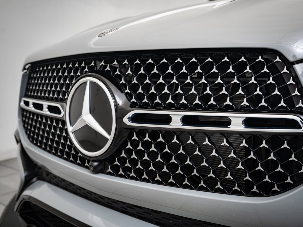 2025 Mercedes Benz GLE 450 4MATIC photo 3