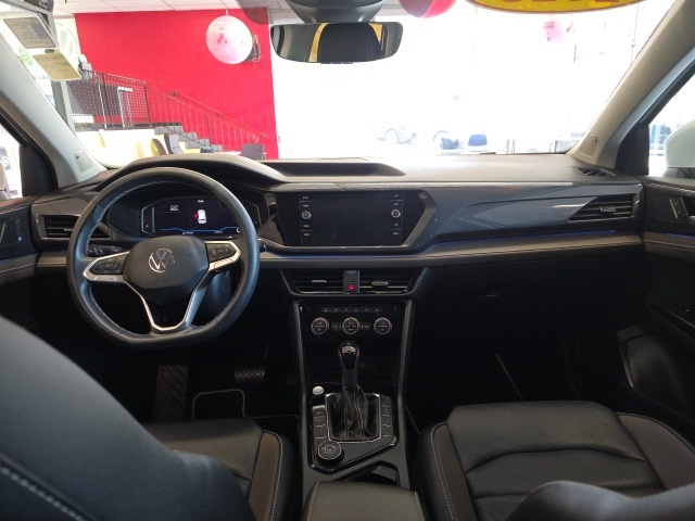 2023 Volkswagen Taos SEL photo 12