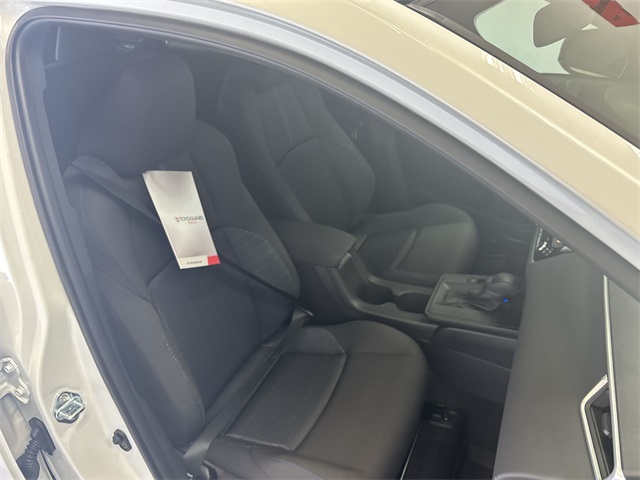 2026 Toyota Corolla Cross XLE XSE photo 24