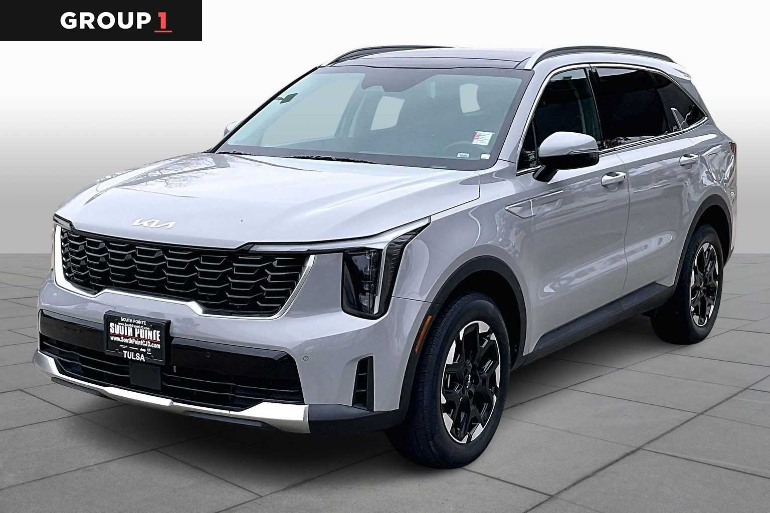 2024 Kia Sorento S's photo