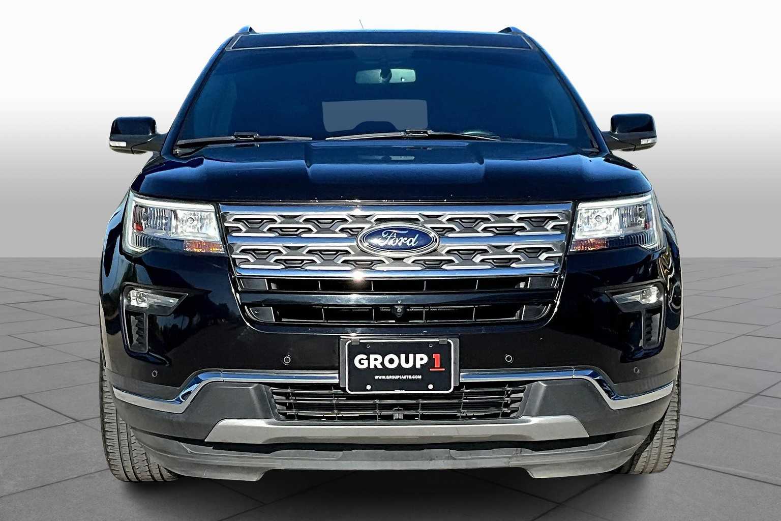 2019 Ford Explorer Limited photo 3