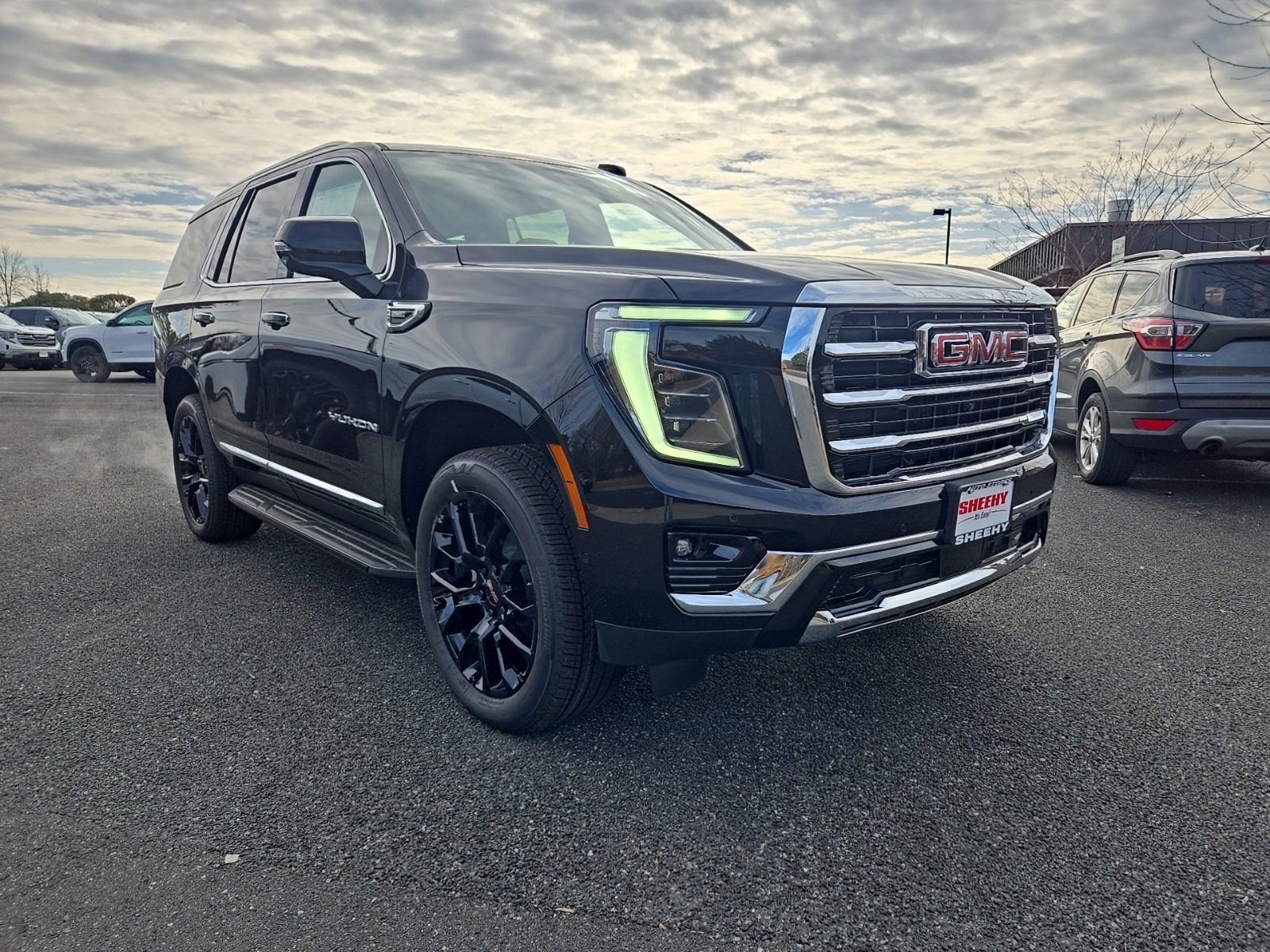 2026 GMC Yukon Elevation's photo