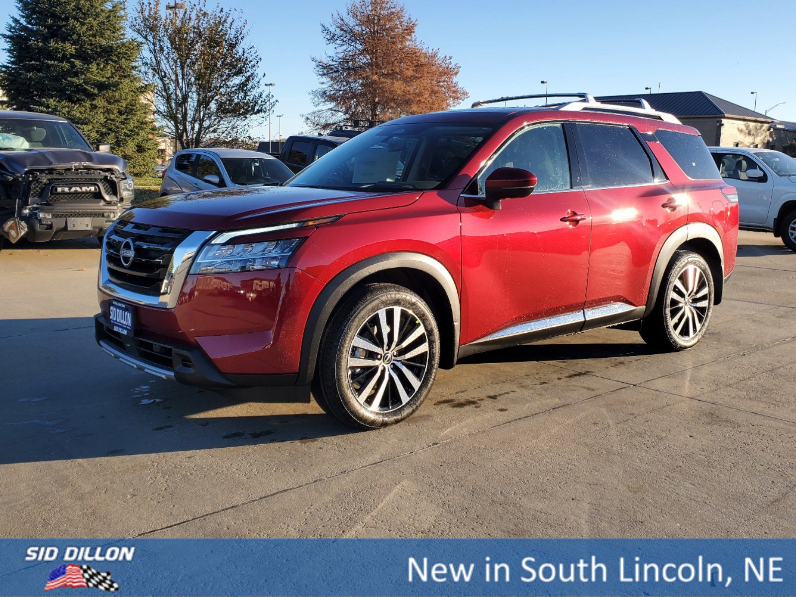 New 2024 Nissan Pathfinder Platinum SUV in 4N24385 Sid Dillon