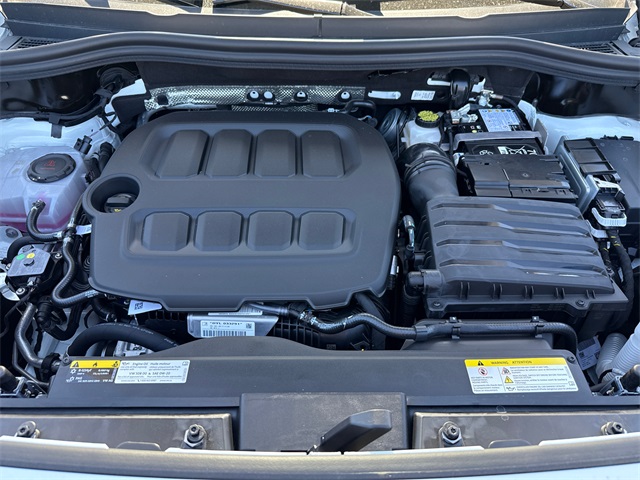 2025 Volkswagen Tiguan S photo 12