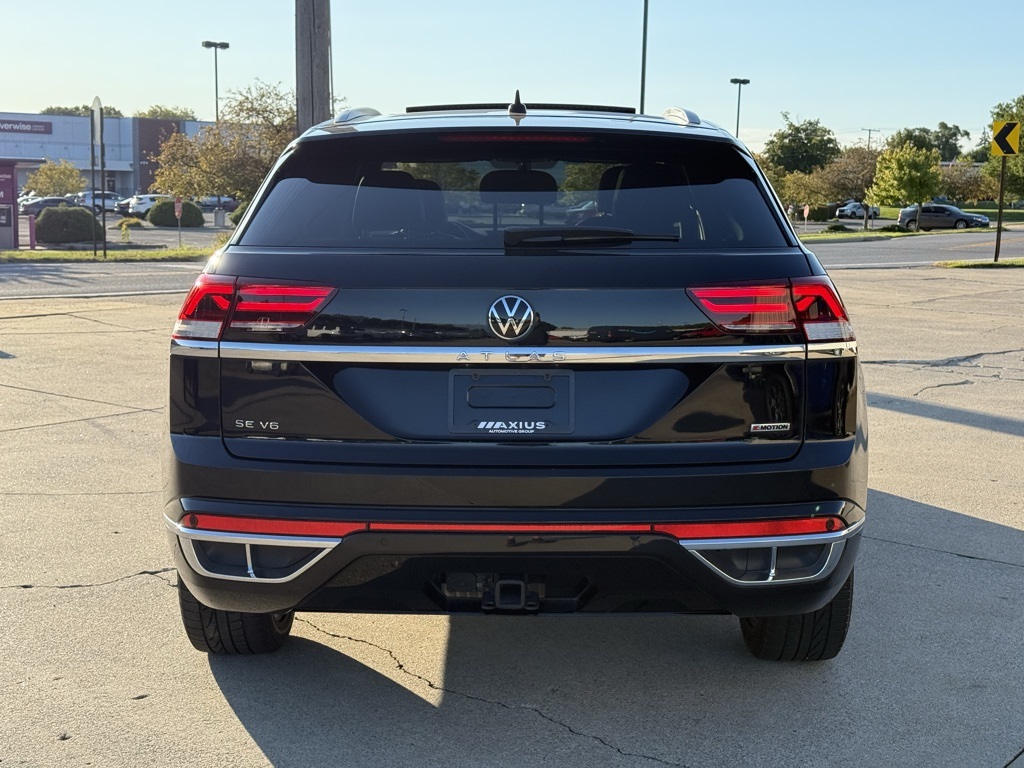 2021 Volkswagen Atlas Cross Sport V6 SE Technology R-Line photo 5