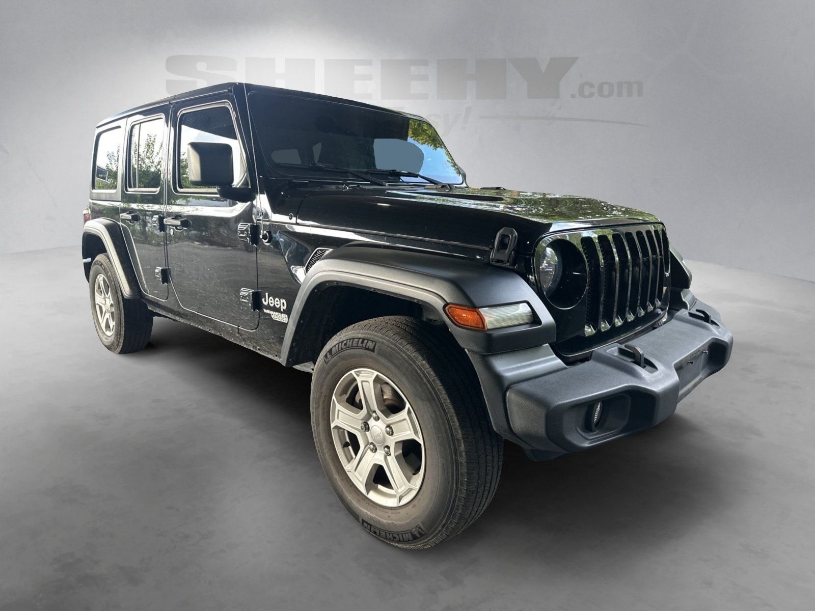 2020 Jeep Wrangler Unlimited Sport S photo 2