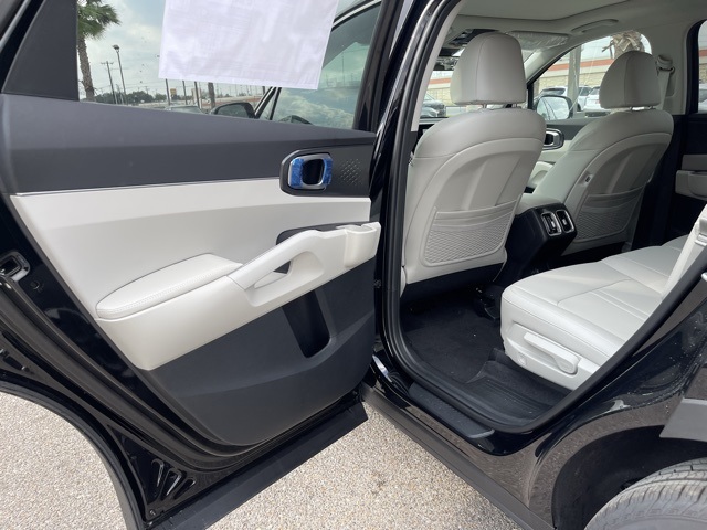 2025 Kia Sorento S photo 17