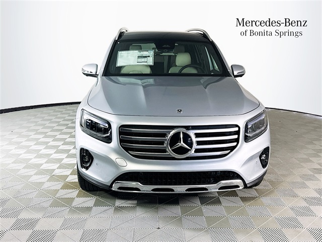 2025 Mercedes Benz GLB 250 photo 2