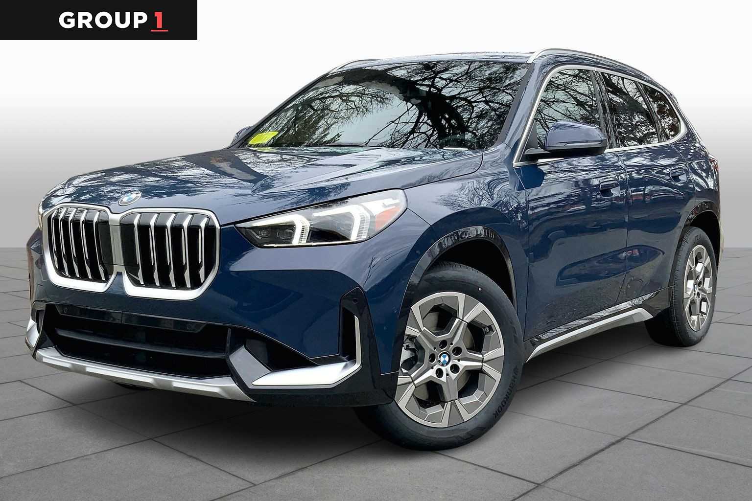 2026 BMW X1 28i's photo