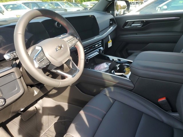 2026 Chevrolet Tahoe RST photo 4
