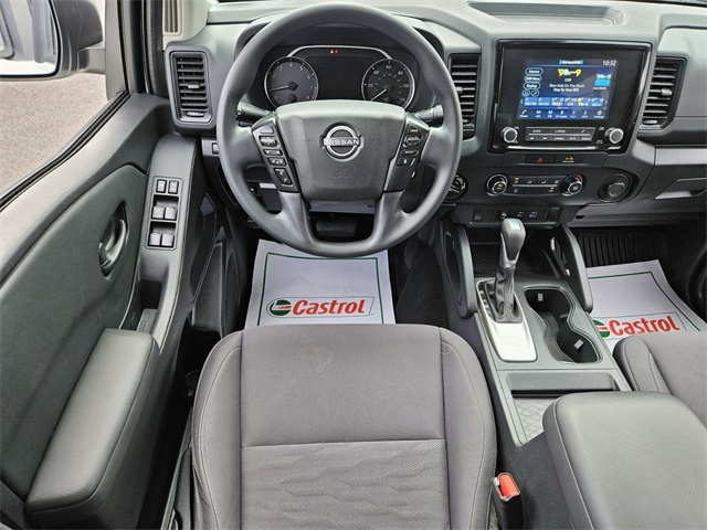 2022 Nissan Frontier S photo 11