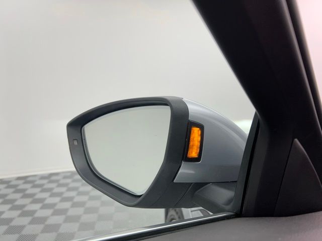2022 Audi e-tron Premium Plus photo 34