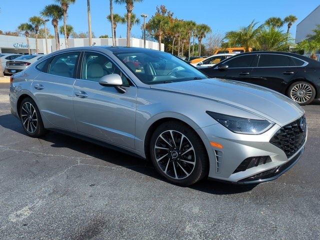 2021 Hyundai Sonata Limited photo 2