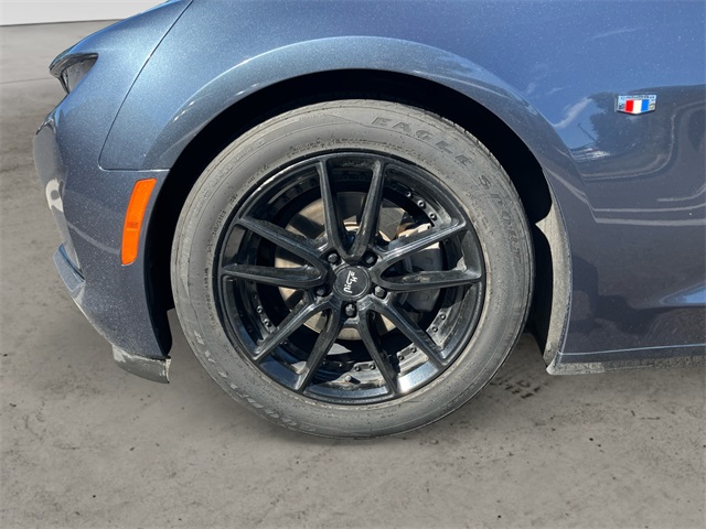 2021 Chevrolet Camaro 1LS photo 14