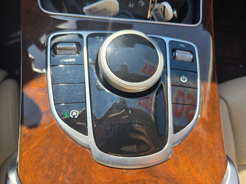 2017 Mercedes Benz C 300 4MATIC Sedan photo 25