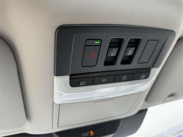 2025 Nissan Pathfinder SL photo 32