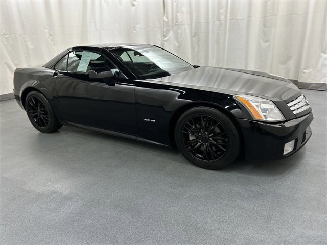 2005 Cadillac XLR Base's photo