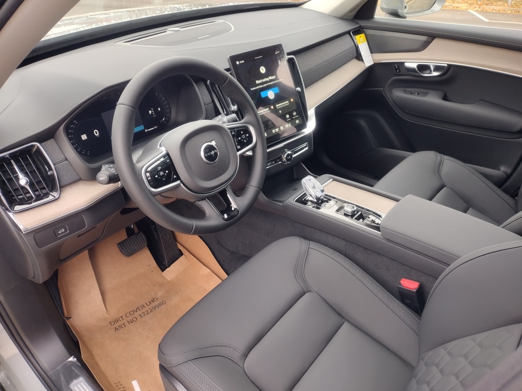 2026 VOLVO XC90 - Image 11