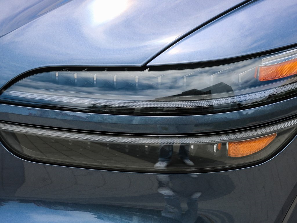 2026 Genesis Electrified GV70 photo 4