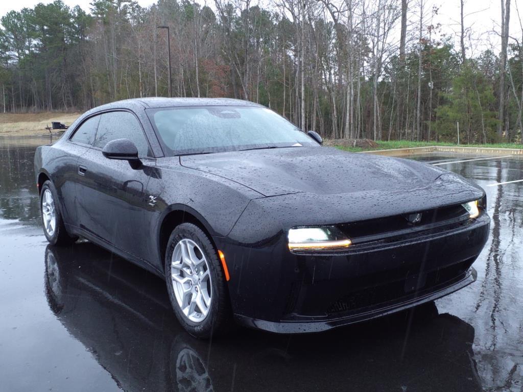 2025 Dodge Charger Daytona R/T photo 3