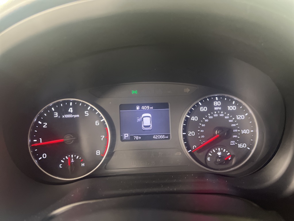 2021 Kia Seltos LX photo 11