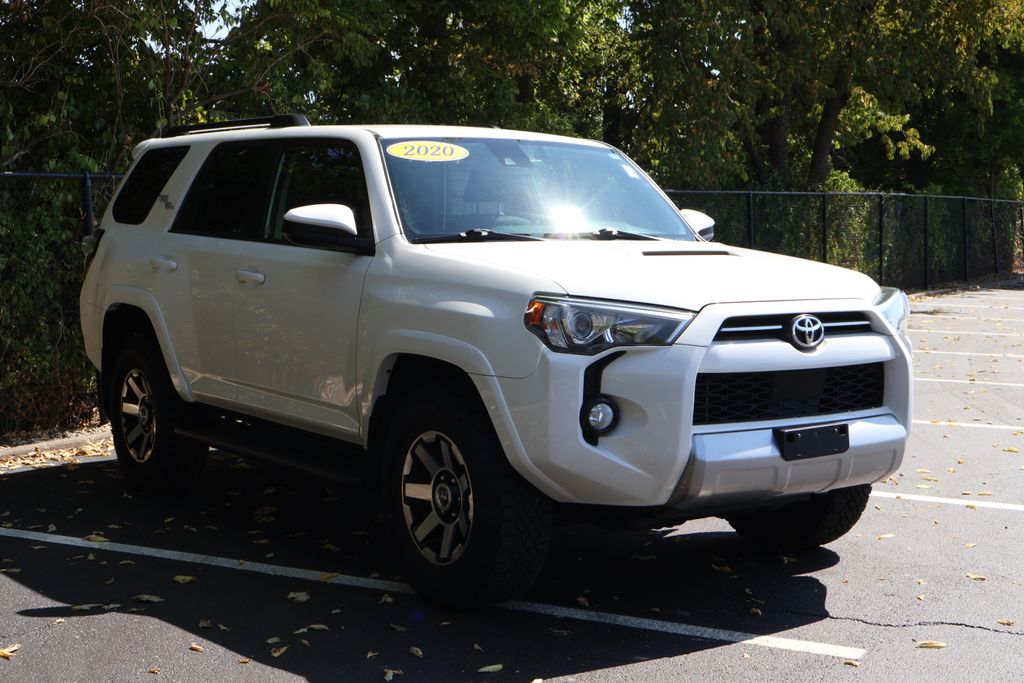 2020 Toyota 4Runner TRD Off-Road photo 10