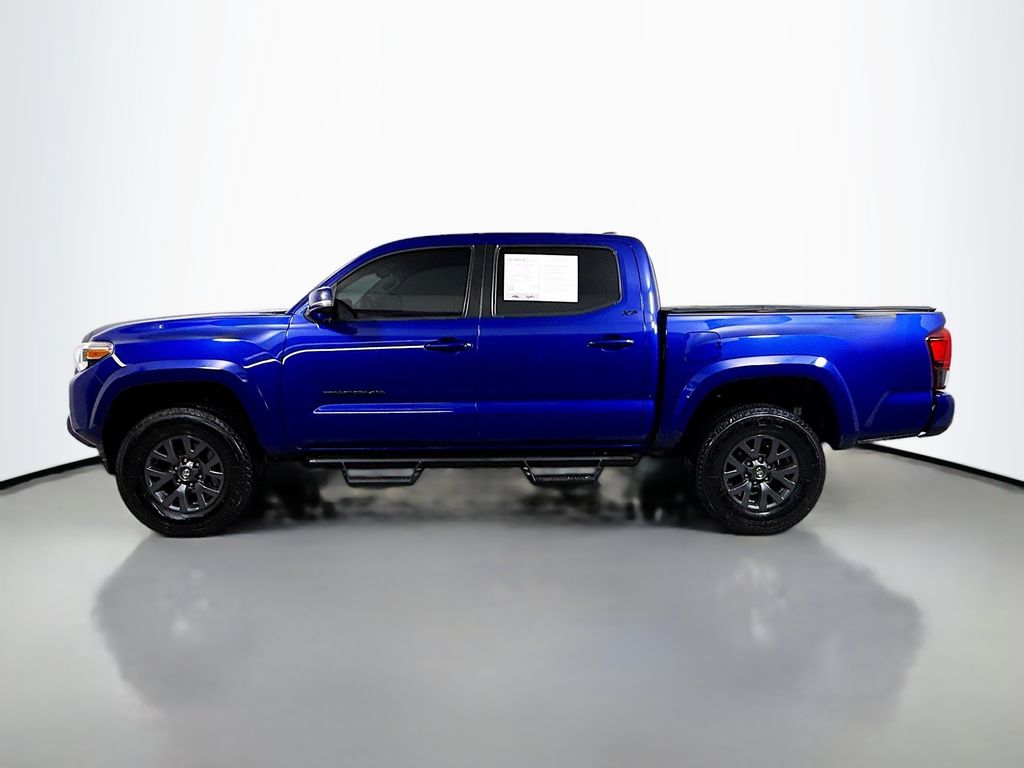 2022 Toyota Tacoma SR5 photo 4