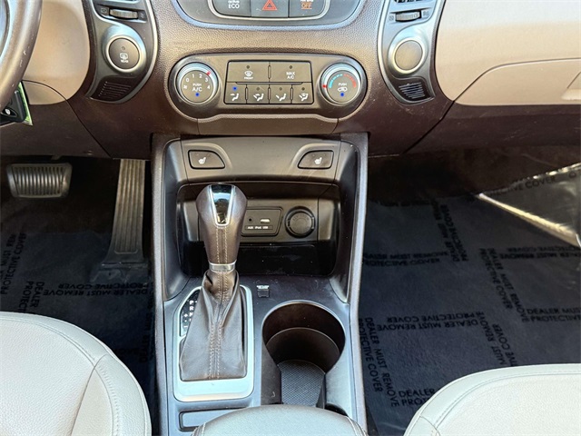 2015 Hyundai Tucson SE photo 18