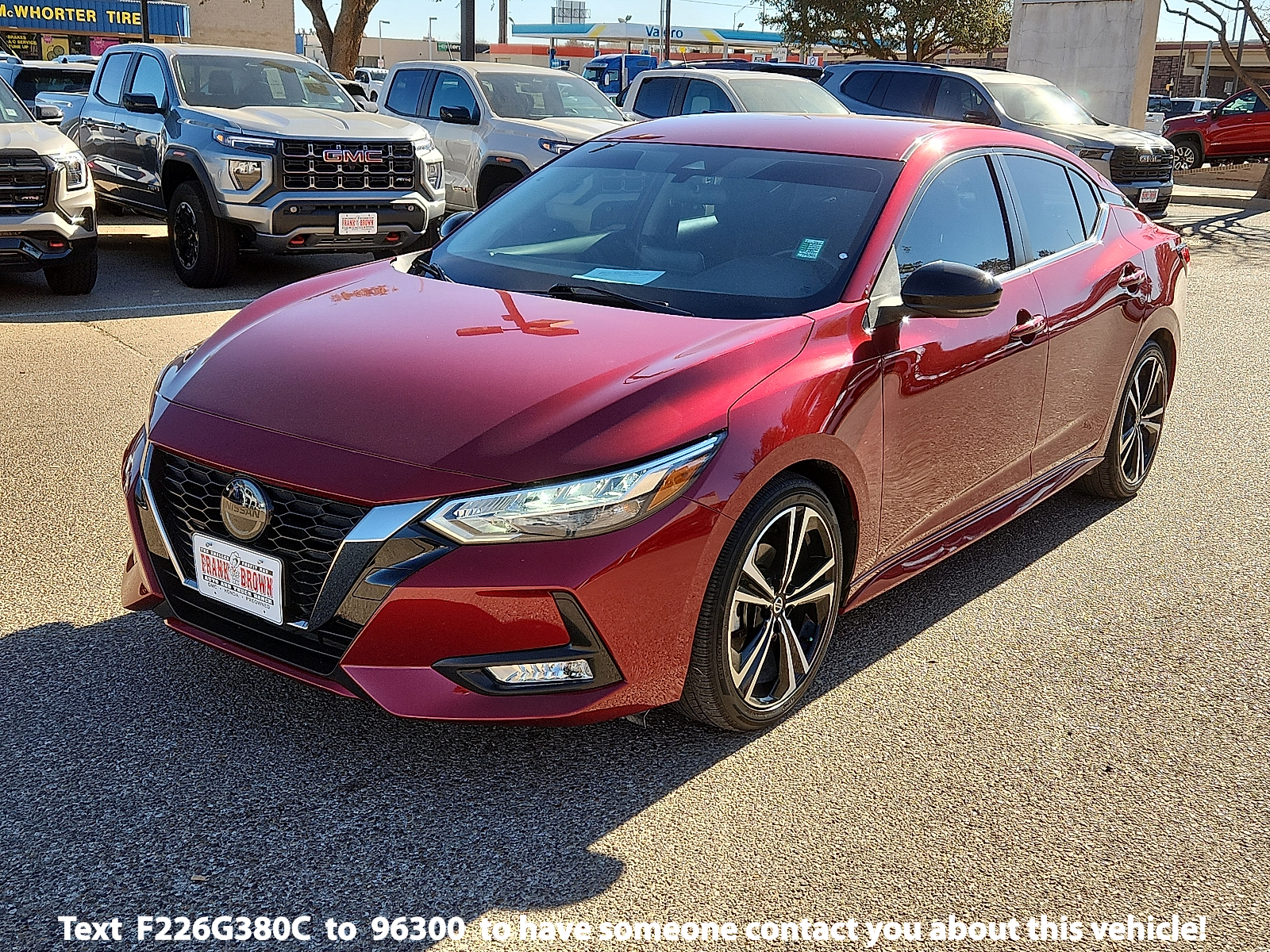 2021 Nissan Sentra SR's photo
