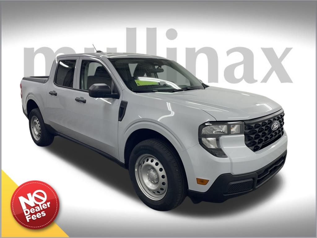 2025 Ford Maverick XL's photo