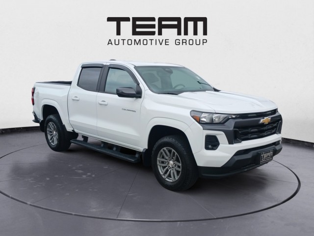 2023 Chevrolet Colorado LT's photo